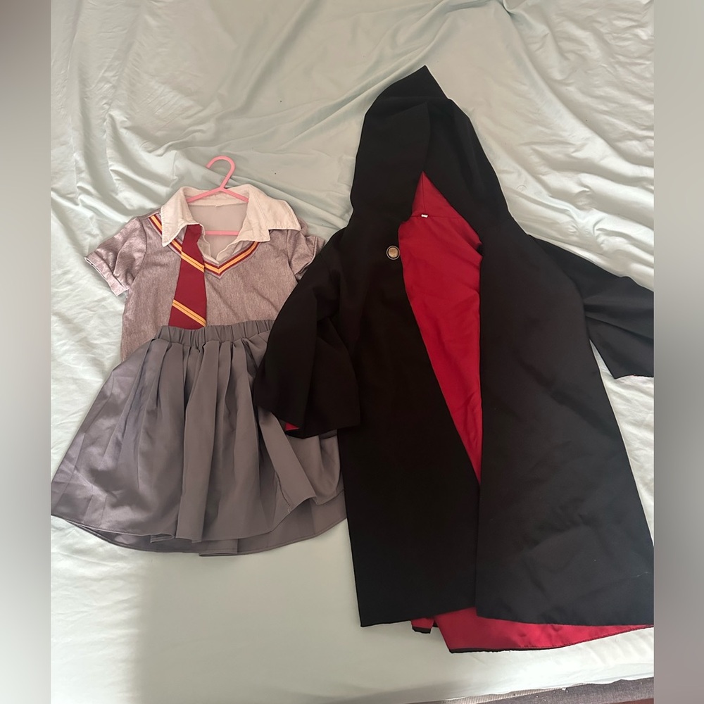 Kids Wizard Costume Set – Robe + Outfit (Fits Approx. Ages 6-8